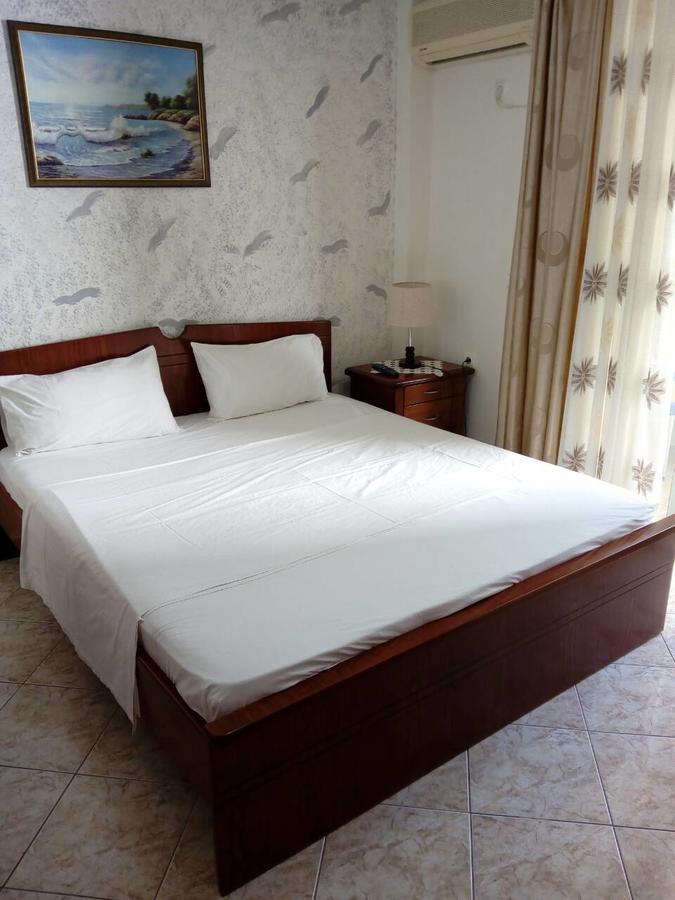 Hotel Klironomi Sarande Exterior photo