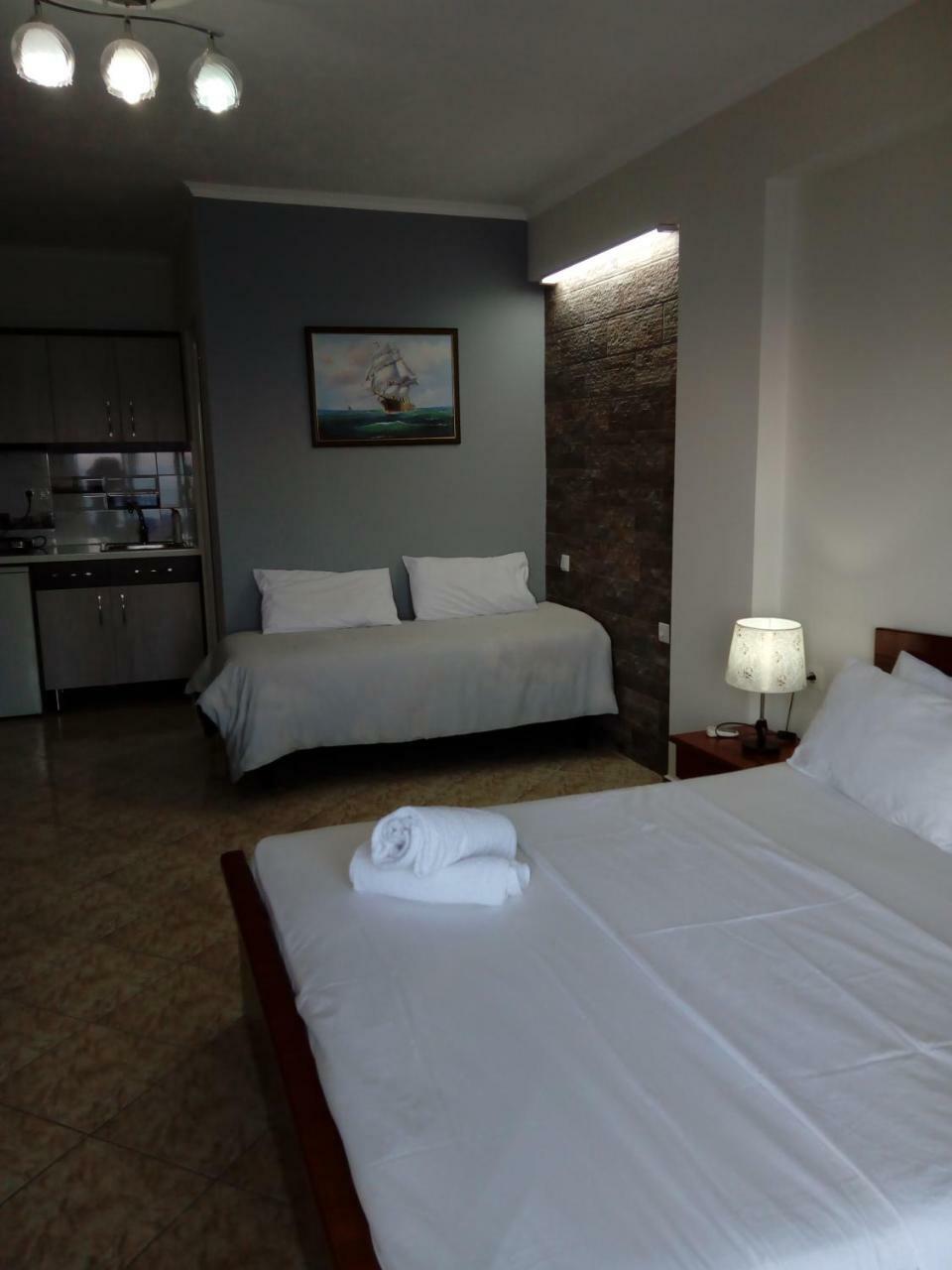 Hotel Klironomi Sarande Exterior photo