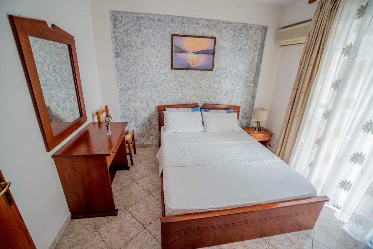 Hotel Klironomi Sarande Exterior photo